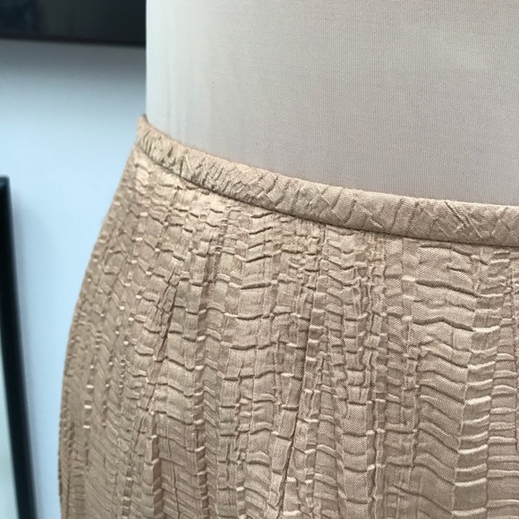 KASPER Skirt Suit. - Picture 9 of 11